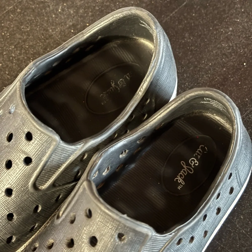 Cat & Jack Jese Slip On Water Shoes